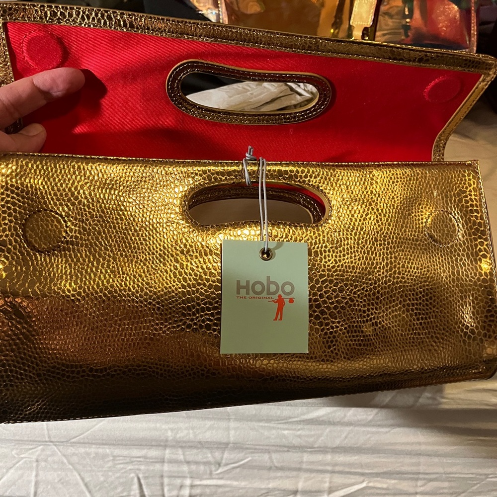 Gold clutch